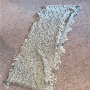Circle scarf